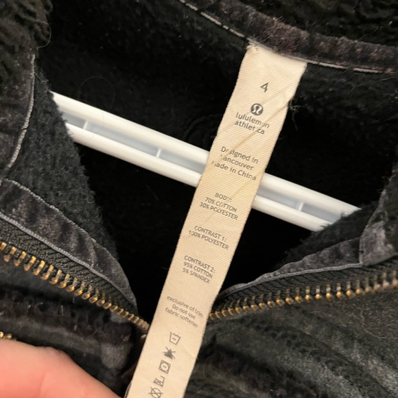 Lululemon sweater - Picture 3 of 9